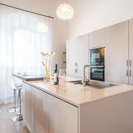 Apartman Mery's House